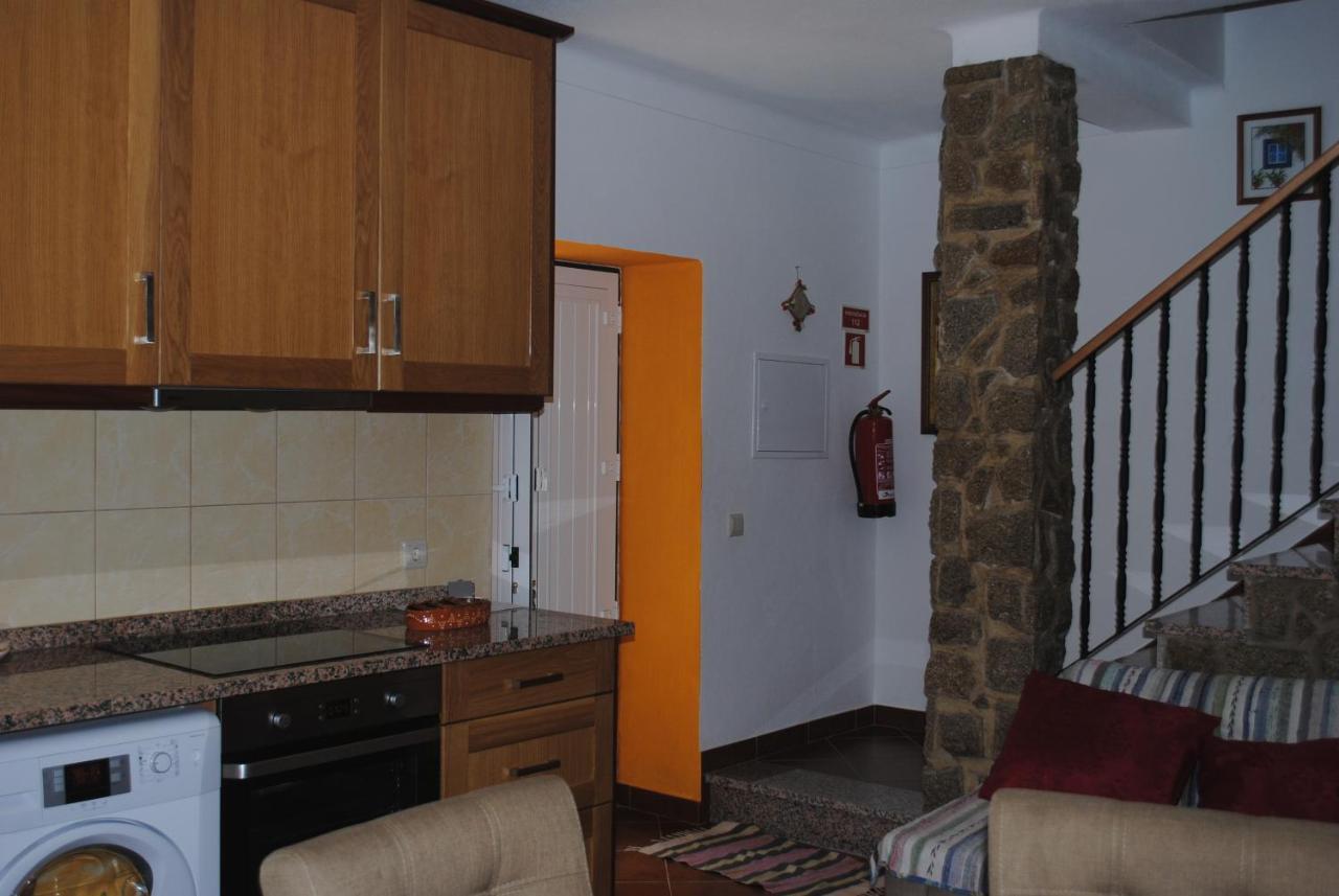 Moradia Familia Escoto Villa Monsanto Exteriör bild