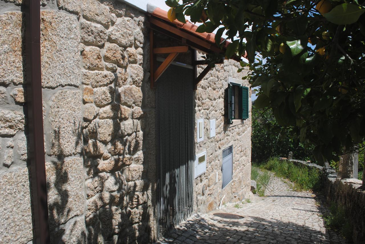 Moradia Familia Escoto Villa Monsanto Exteriör bild