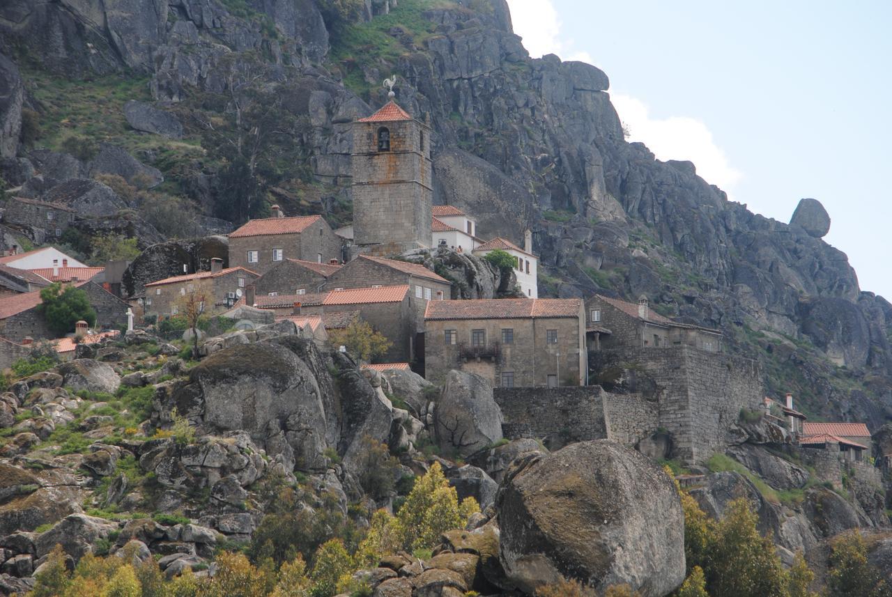 Moradia Familia Escoto Villa Monsanto Exteriör bild