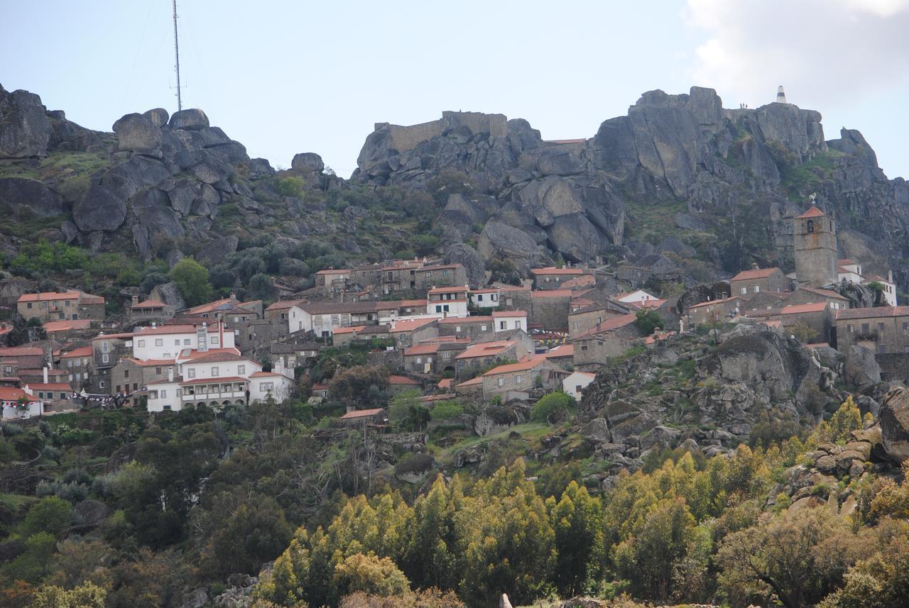 Moradia Familia Escoto Villa Monsanto Exteriör bild